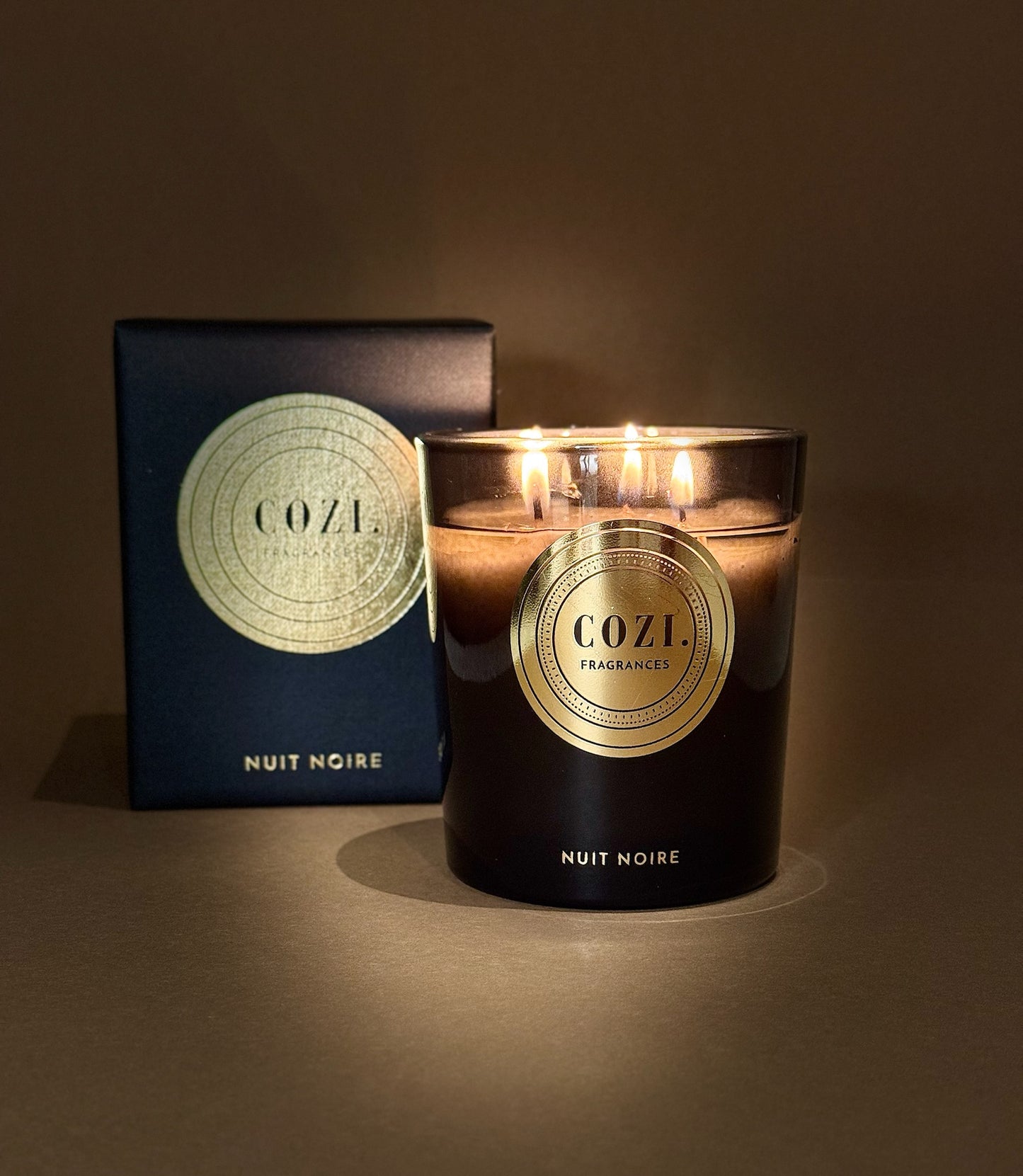 COZI. Nuit Noire Geurkaars – 345 gram
